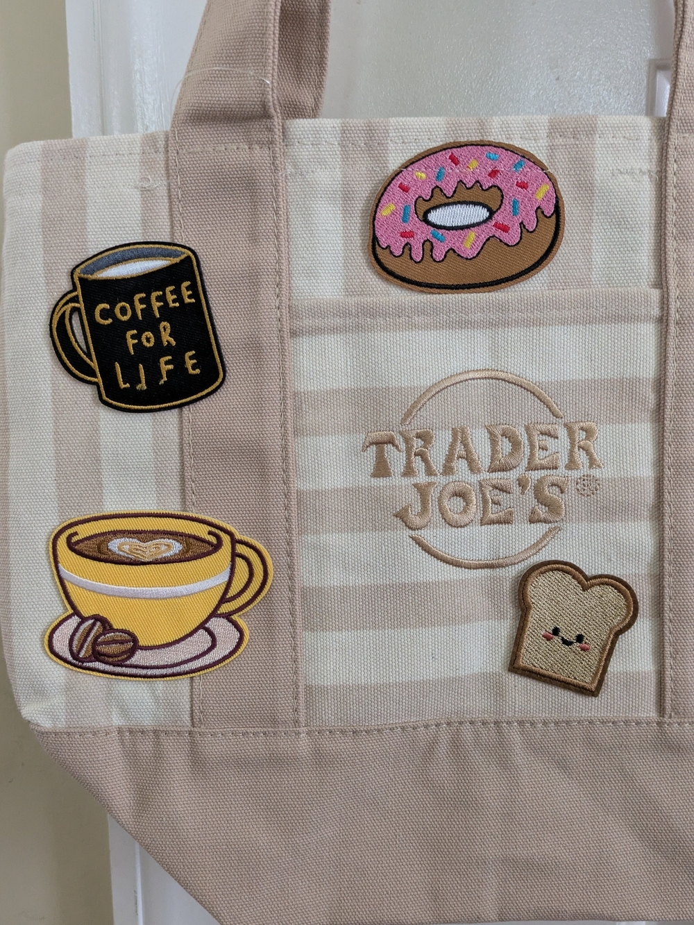 Trader Joe's Striped Mini Canvas Tote Bag Desert Sand with patches and zipper - Picture 3 of 7